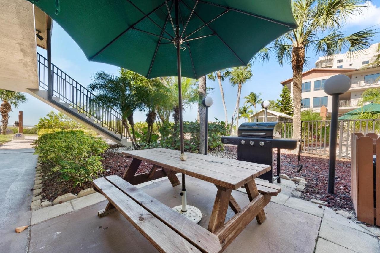 Caribbean Beach Club Fort Myers Beach Buitenkant foto